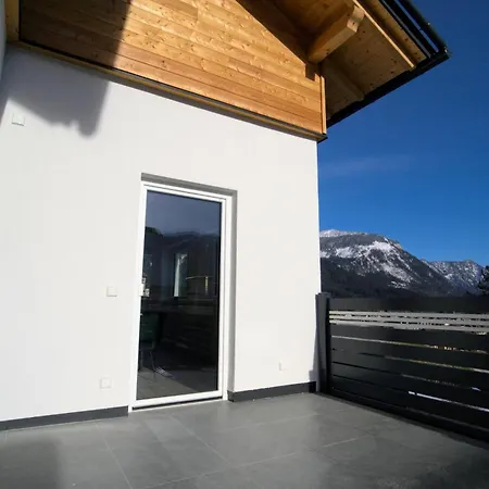 Dangos Mountainview Апартаменты *